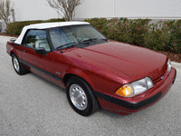 Image 3 of 12 of a 1990 FORD MUSTANG XL