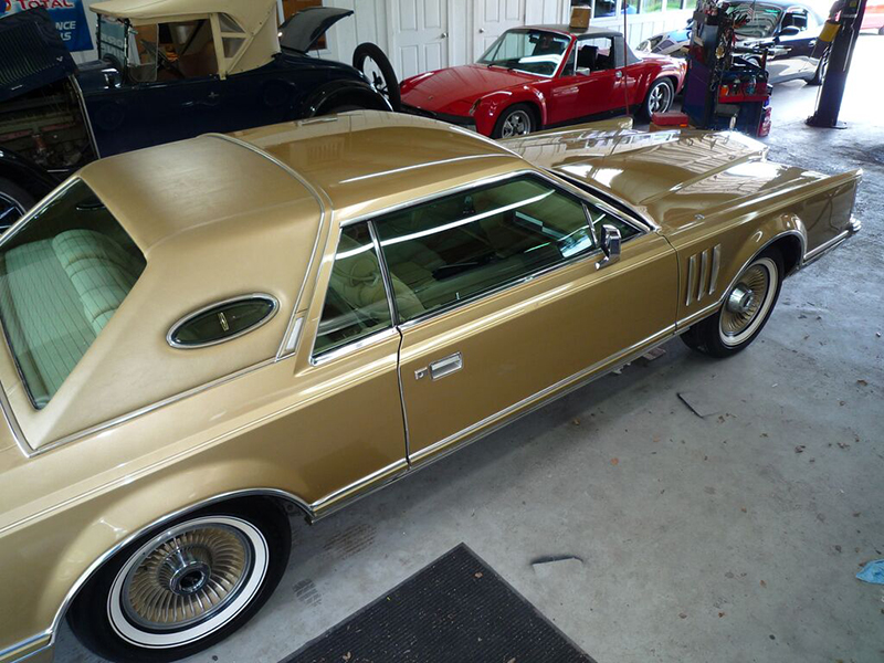 2nd Image of a 1978 LINCOLN CONTINENTAL MARK V