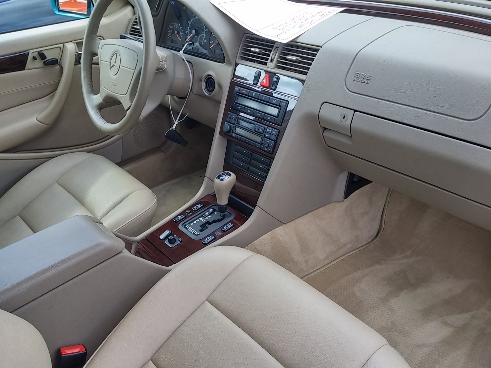 7th Image of a 1998 MERCEDES-BENZ C-CLASS C230