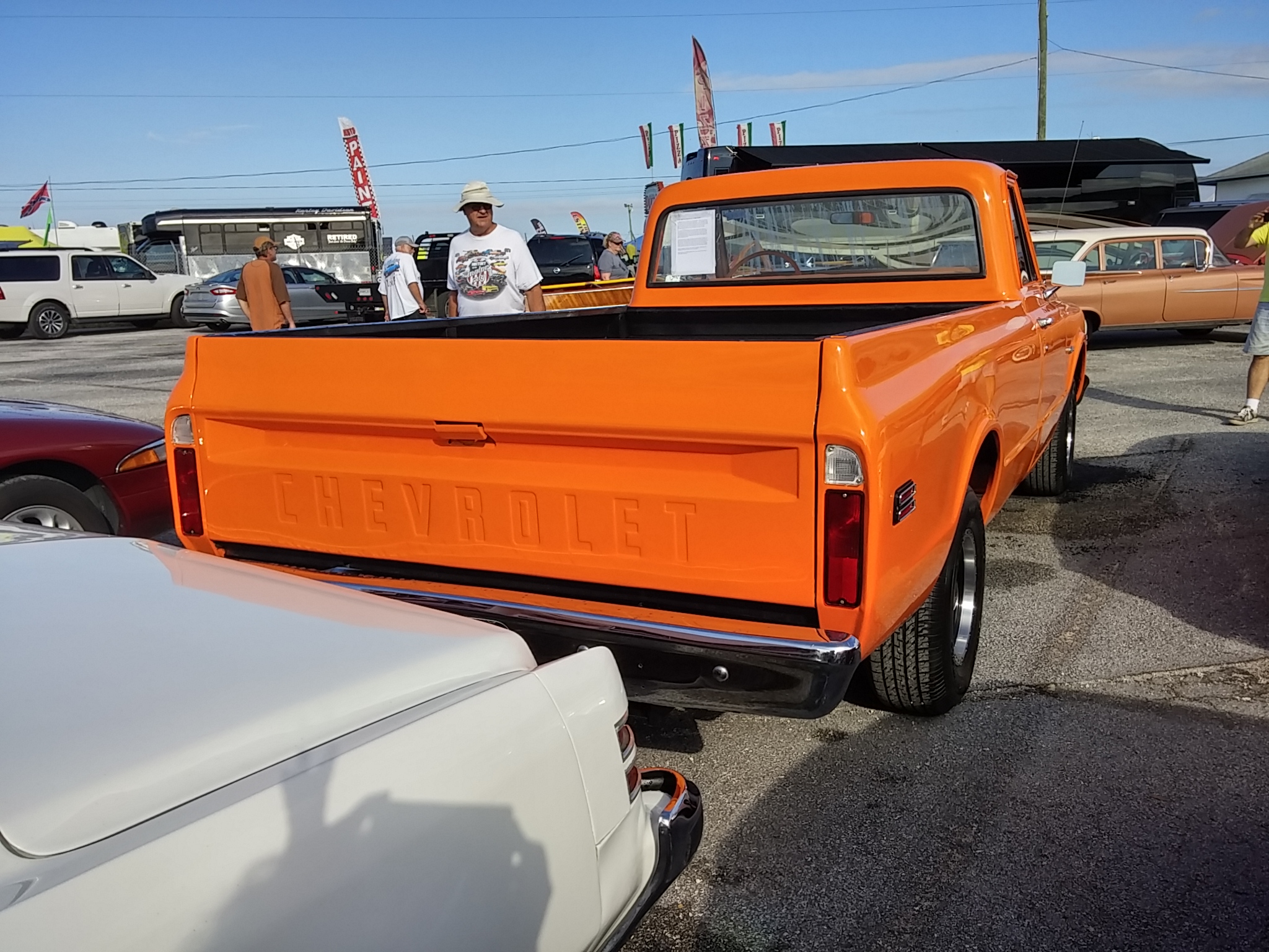 2nd Image of a 1970 CHEVROLET C10
