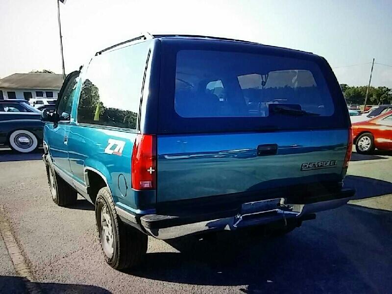 2nd Image of a 1993 CHEVROLET BLAZER K1500