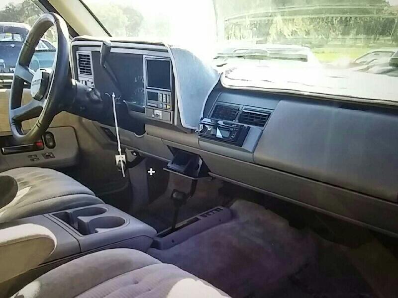 8th Image of a 1993 CHEVROLET BLAZER K1500