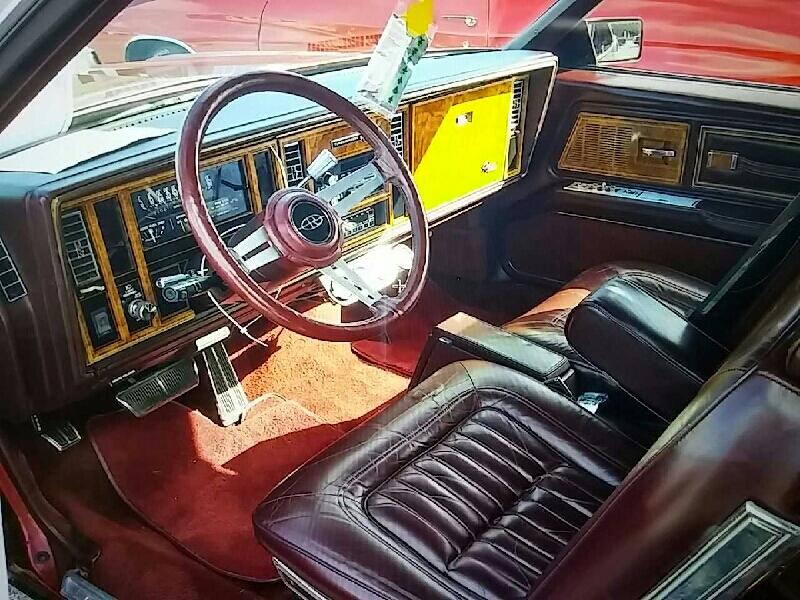 5th Image of a 1985 BUICK RIVIERA