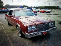Image 2 of 11 of a 1985 BUICK RIVIERA