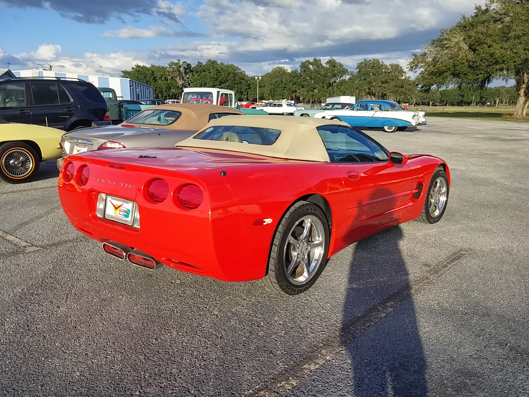 2nd Image of a 2000 CHEVROLET CORVETTE