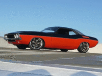 Image 2 of 17 of a 1972 DODGE CHALLENGER