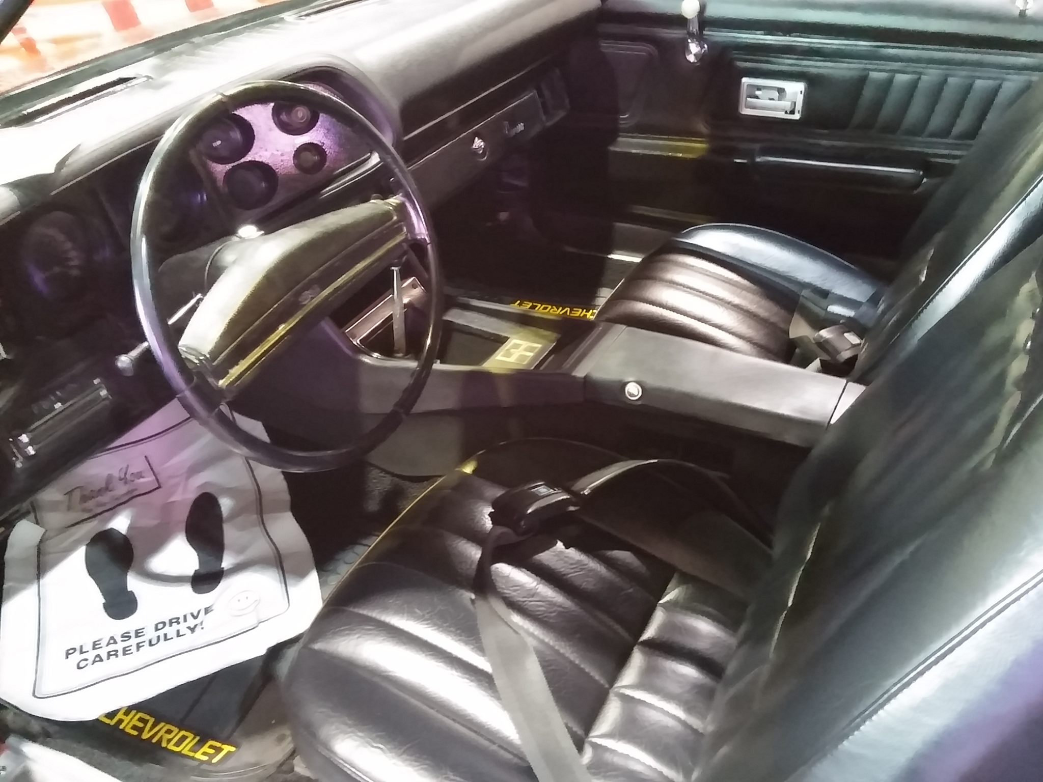 3rd Image of a 1971 CHEVROLET CAMARO