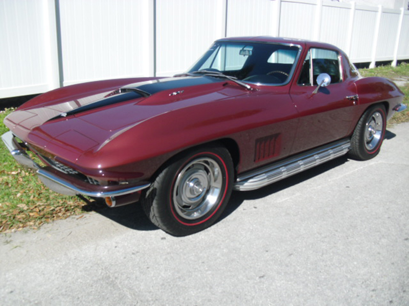 1st Image of a 1967 CHEVROLET CORVETTE