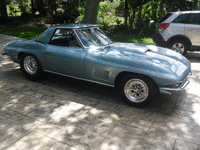 Image 2 of 12 of a 1967 CHEVROLET CORVETTE