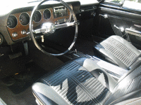 Image 6 of 8 of a 1966 PONTIAC GTO