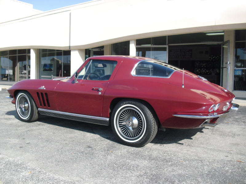 2nd Image of a 1966 CHEVROLET CORVETTE