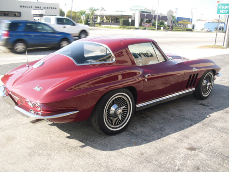 3rd Image of a 1966 CHEVROLET CORVETTE