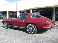 Image 3 of 7 of a 1966 CHEVROLET CORVETTE