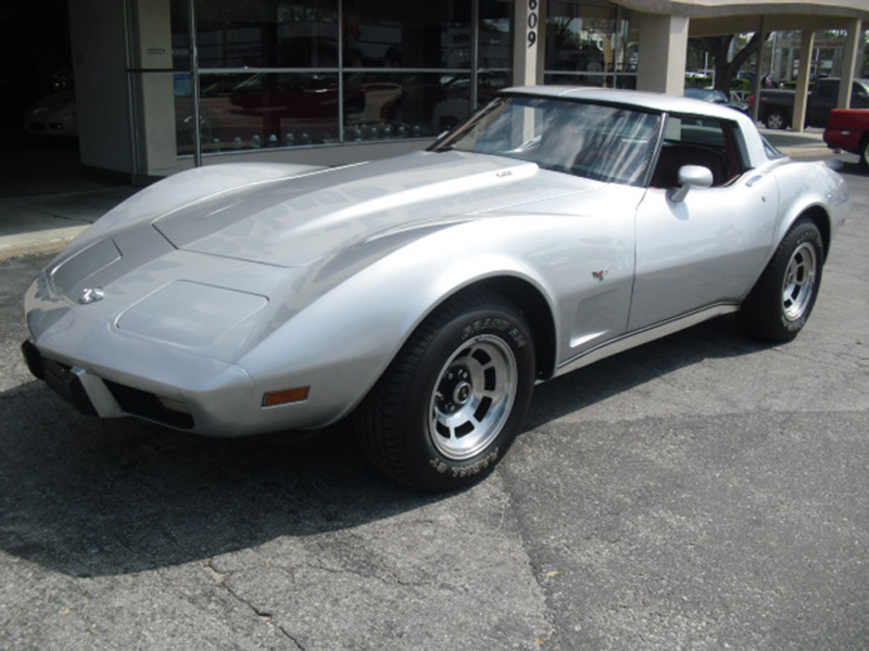 3rd Image of a 1978 CHEVROLET CORVETTE