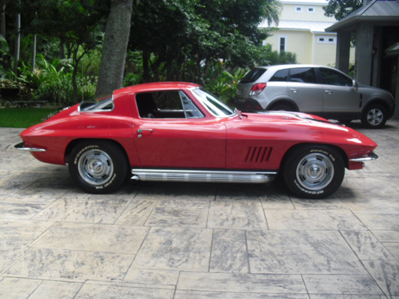 2nd Image of a 1967 CHEVROLET CORVETTE