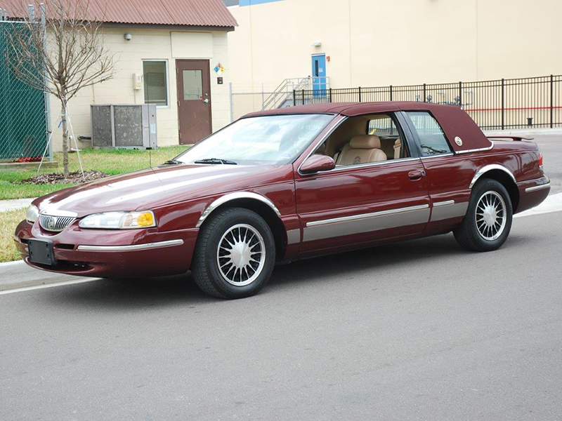 2nd Image of a 1997 MERCURY COUGAR