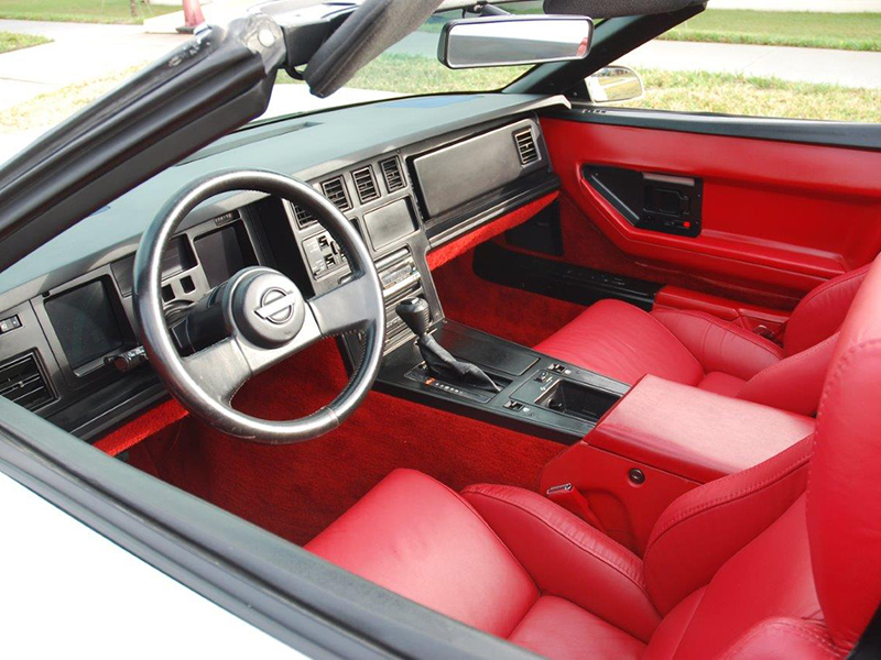 4th Image of a 1986 CHEVROLET CORVETTE