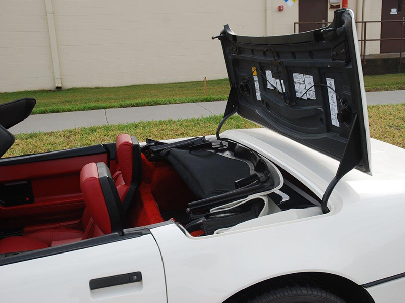 6th Image of a 1986 CHEVROLET CORVETTE