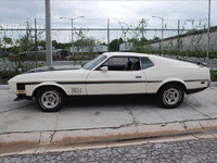 Image 5 of 11 of a 1967 FORD MUSTANG