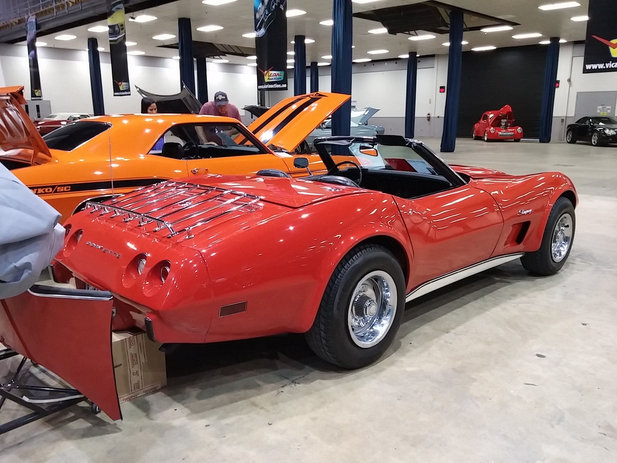 1st Image of a 1975 CHEVROLET CORVETTE