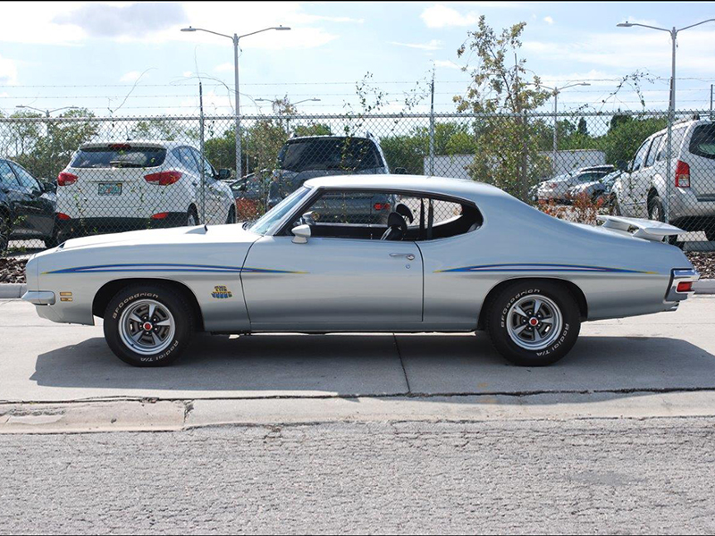 2nd Image of a 1971 PONTIAC GTO