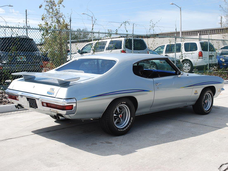 3rd Image of a 1971 PONTIAC GTO