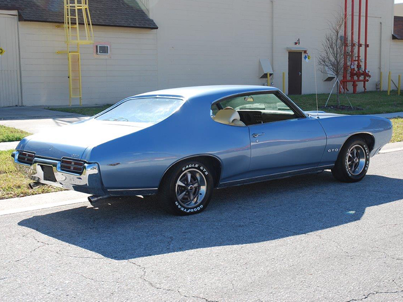 3rd Image of a 1969 PONTIAC GTO