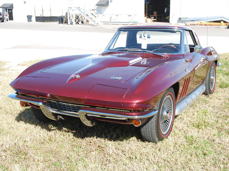 2nd Image of a 1966 CHEVROLET CORVETTE