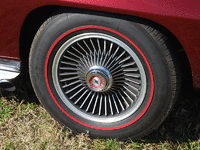 Image 13 of 14 of a 1966 CHEVROLET CORVETTE