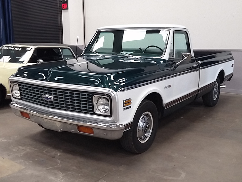 2nd Image of a 1972 CHEVROLET C10