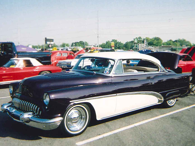 2nd Image of a 1953 BUICK ROADMASTER