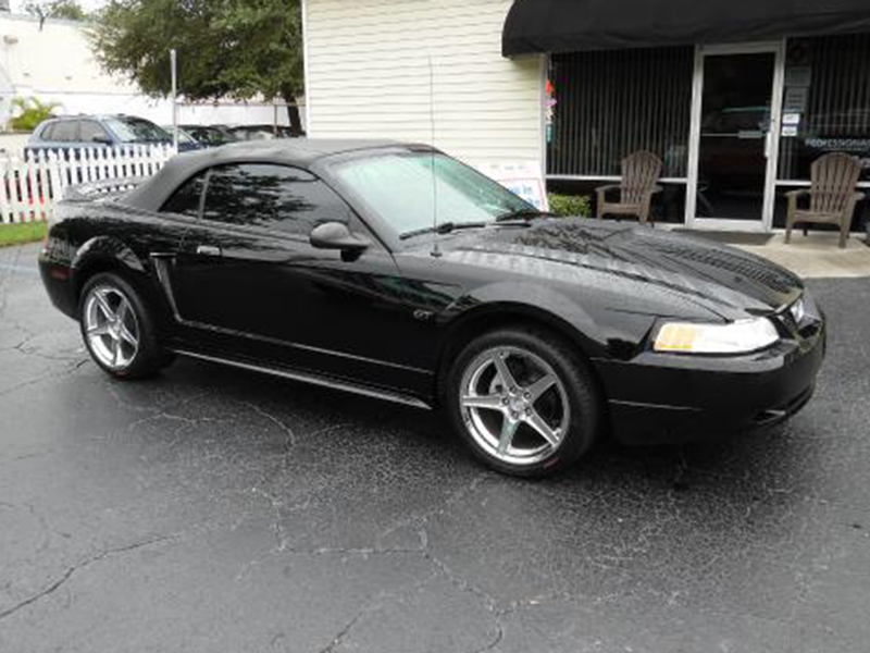 1st Image of a 2000 FORD MUSTANG GT