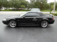 Image 4 of 15 of a 2000 FORD MUSTANG GT