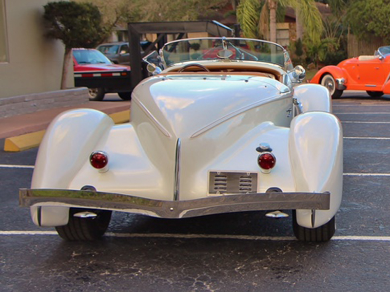 3rd Image of a 2015 AUBURN SPEEDSTER