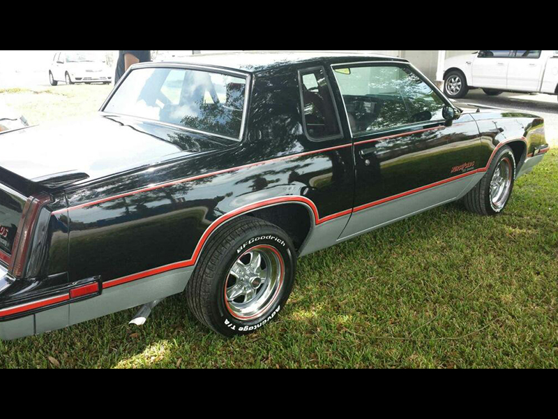 2nd Image of a 1983 OLDSMOBILE HURST