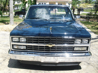 Image 3 of 8 of a 1986 CHEVROLET C10
