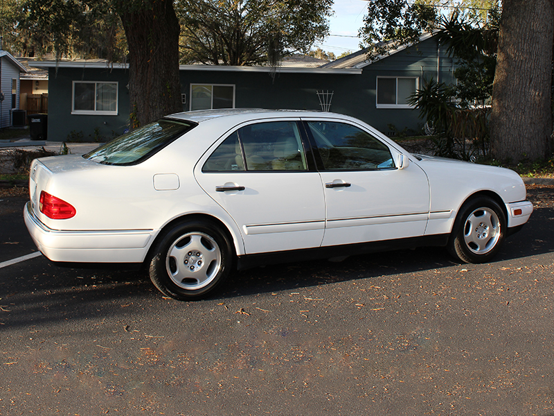 1st Image of a 1999 MERCEDES-BENZ E-CLASS E430