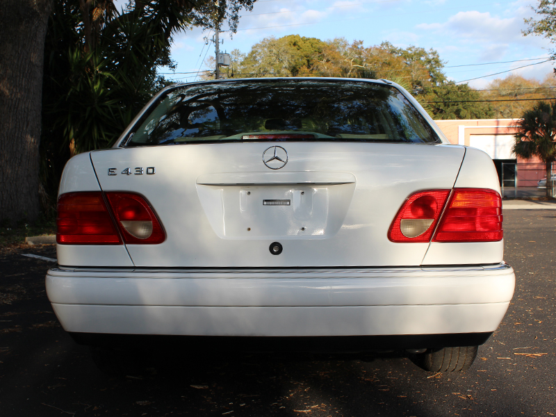 2nd Image of a 1999 MERCEDES-BENZ E-CLASS E430