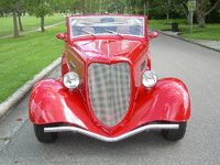 Image 3 of 6 of a 1934 FORD CABRIOLET