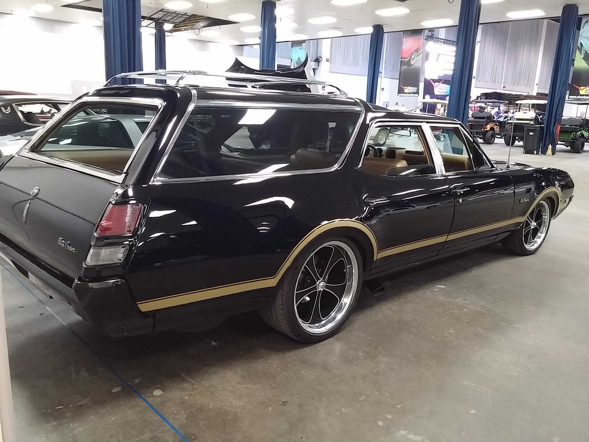 1st Image of a 1969 OLDSMOBILE VISTA CRUISER