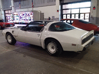 Image 2 of 6 of a 1980 PONTIAC FIREBIRD