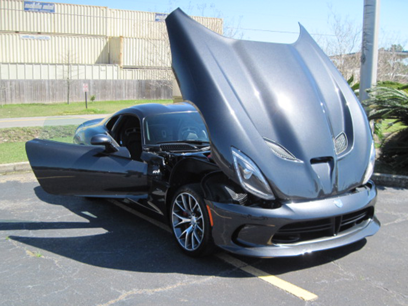 17th Image of a 2014 DODGE VIPER GTS