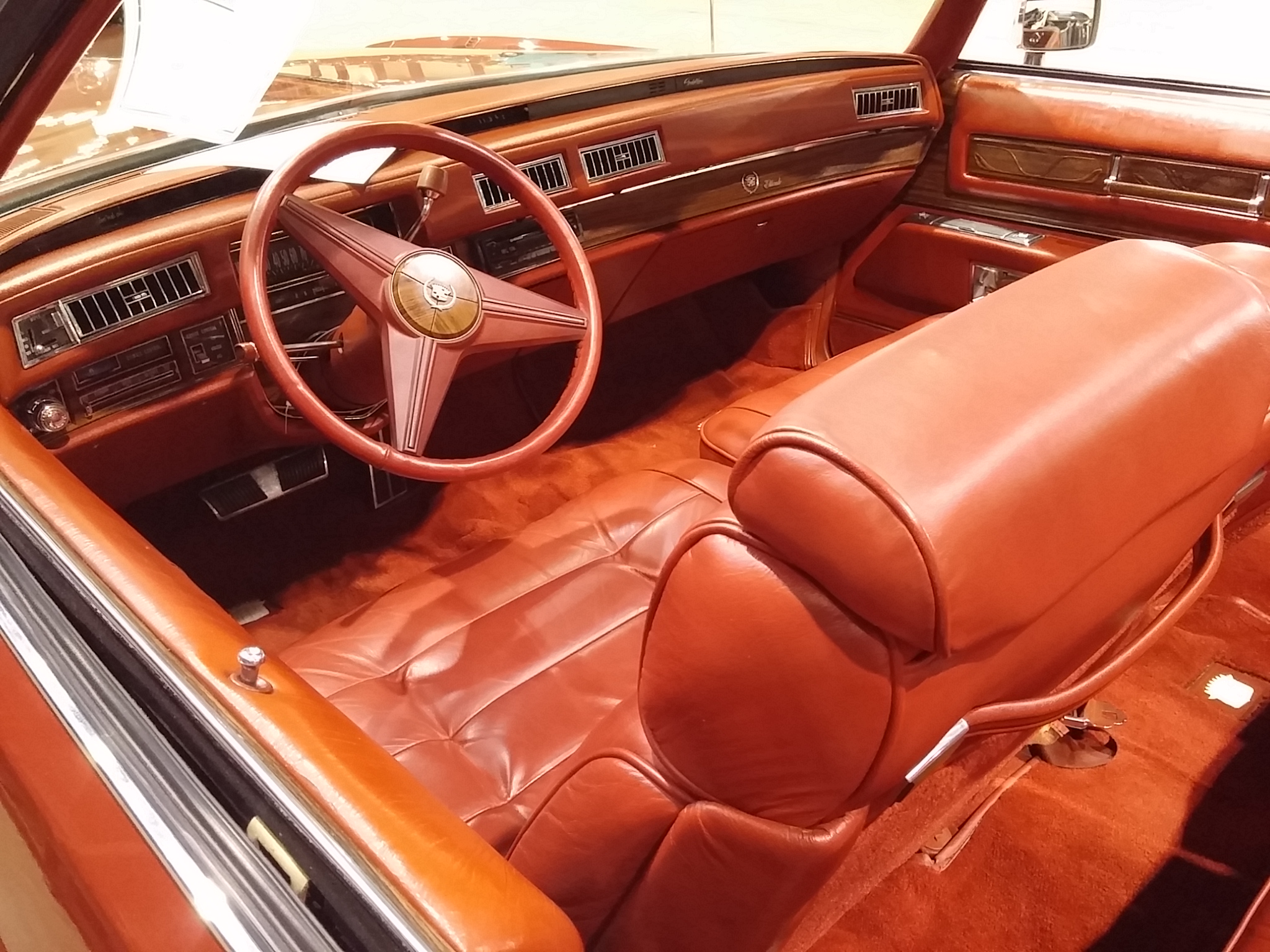 2nd Image of a 1976 CADILLAC ELDORADO