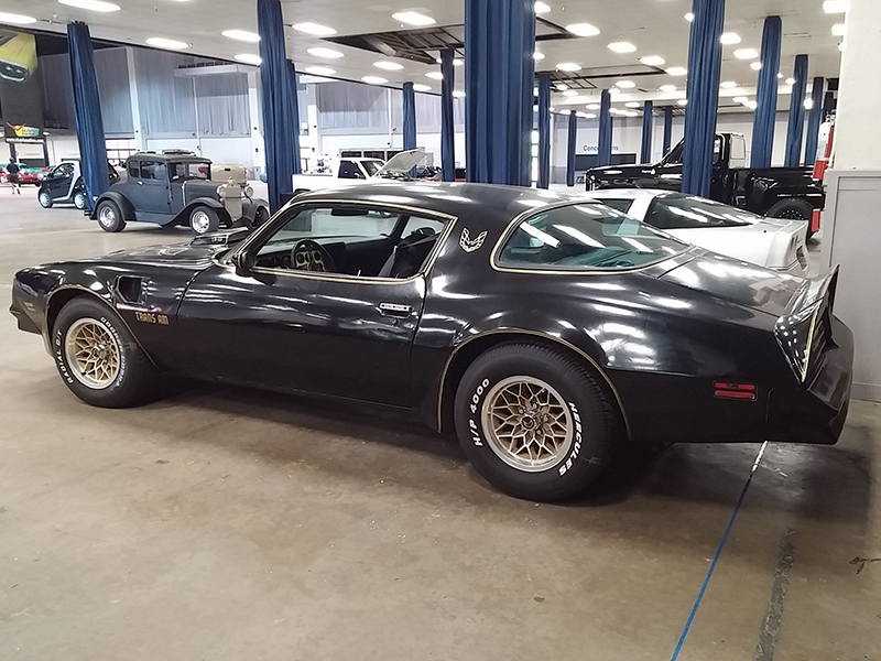 1st Image of a 1977 PONTIAC TRANS AM