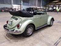 Image 2 of 6 of a 1964 VOLKSWAGEN BUG