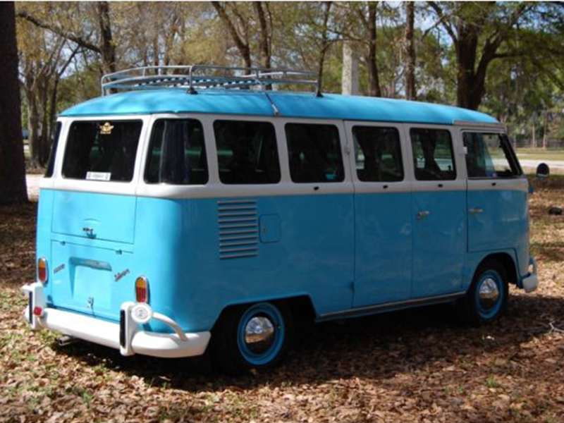 2nd Image of a 1974 VOLKSWAGEN COMBI