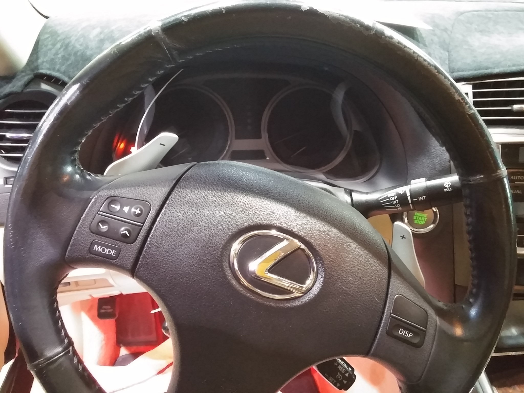 4th Image of a 2006 LEXUS IS 250