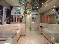 Image 6 of 19 of a 1998 PREVOST FEATHERLIGHT H3-45