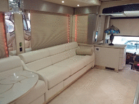 Image 15 of 19 of a 1998 PREVOST FEATHERLIGHT H3-45