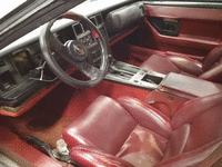 Image 4 of 6 of a 1984 CHEVROLET CORVETTE